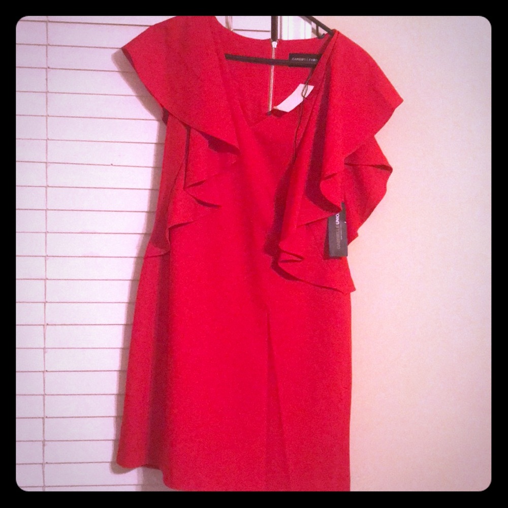 Red Gabrielle Union dress